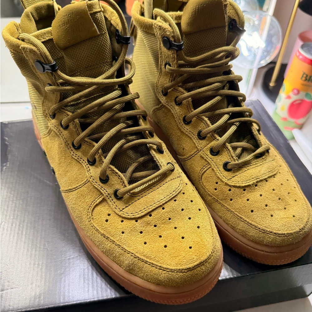 Nike Air Force 1 Mid Desert Moss Youth